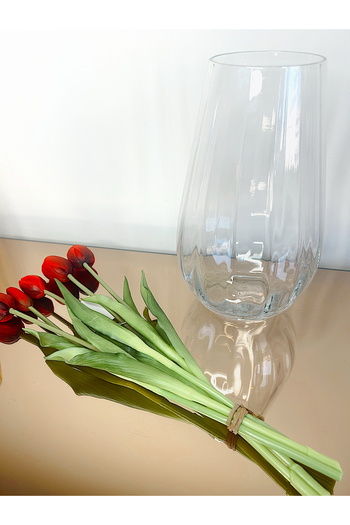vanilya accessory Premium Tulip in Glass Vase (Wet Textured)