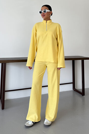 MODAGEN Women's Yellow Half Zipper Stand Collar Sweatshirt with Bottom-Top Pants Suit