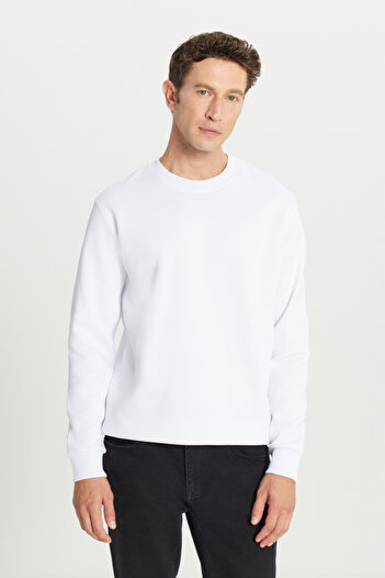 AC&Co / Altınyıldız Classics White Crew Neck Sweatshirt - 3 Thread, Fleece, Standard Fit