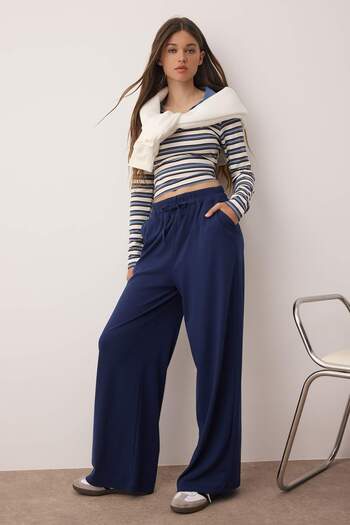 Trendyol Collection Navy Blue Seasonal Wide Leg/Flared Leg Detailed Stretch Knitted Sweatpants Twoaw26Ea00005