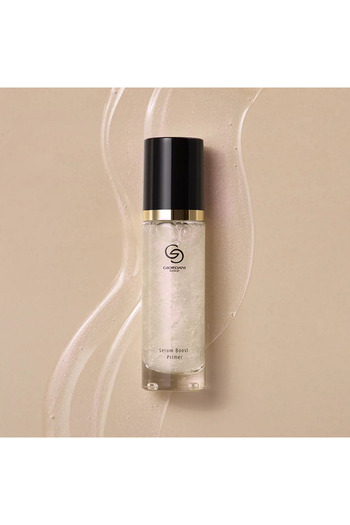Oriflame Giordani Gold Serum-Infused Foundation