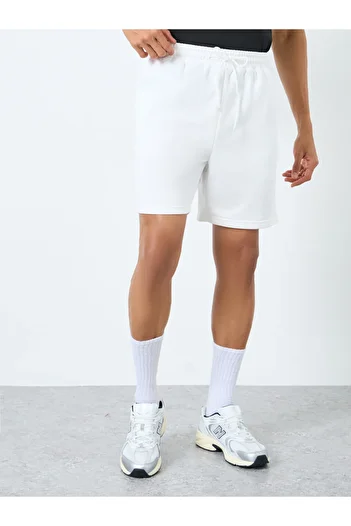Styli Solid Regular Fit Shorts with Drawstring
