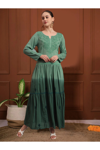 alaya Hand Embroidered Chikankari Modal Ombre Jalabiya-AL4047