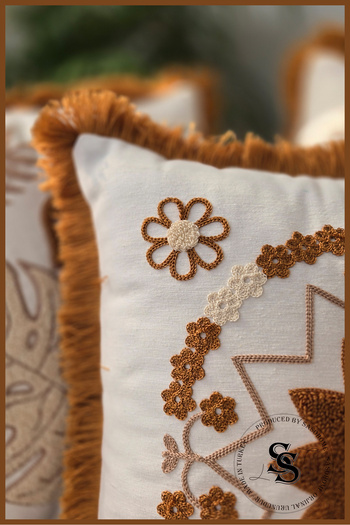 SasoHome Beauty Flowers Punch Embroidery Patterned Linen Throw Pillow Cover