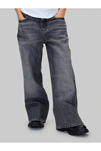 Calvin Klein Men Mid Grey Stone Skater Jeans