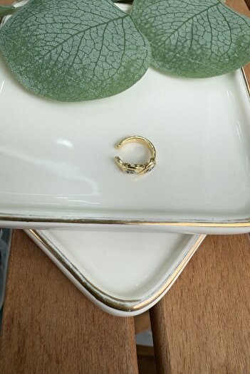 My Joyas Design Minimal Almond Cartilage Earrings