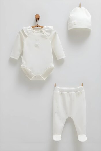 Caramell Cute Rabbi̇t Body Pants Hat Set - Ecru