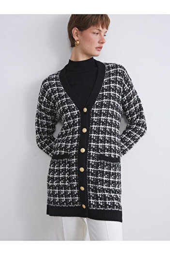 LC Waikiki Create Your Style from Uzg Store |   V-Neck Patterned Women's Knitwear Cardigan
