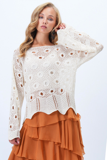 Trend Alaçatı Stili Women's Vanilla Boat Neck Skirt Zigzag Detailed Hole Openwork Seasonal Knitwear Blouse Alc-X14316