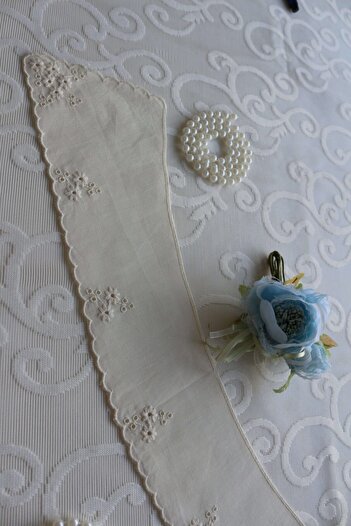 SHERLOCK HOME Cotton Scallop Raw Collar