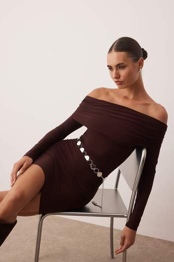 Trendyol Collection Καφέ ανοιχτόχρωμο φόρεμα Carmen Bodycone/στενό ελαστικό μίνι πλεκτό φόρεμα TWOAW26EL00036