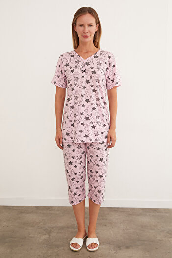 Fulla Moda Büyük Yıldız Desenli Kısa Kol Kapri Pijama Takımı