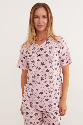 Fulla Moda Büyük Yıldız Desenli Kısa Kol Kapri Pijama Takımı