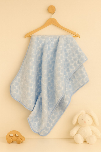 KapsülBebek 100% Soft Fleece Baby Blanket 100X120 cm – Heart / Embossed Pattern (Blue / Pink / Yellow)