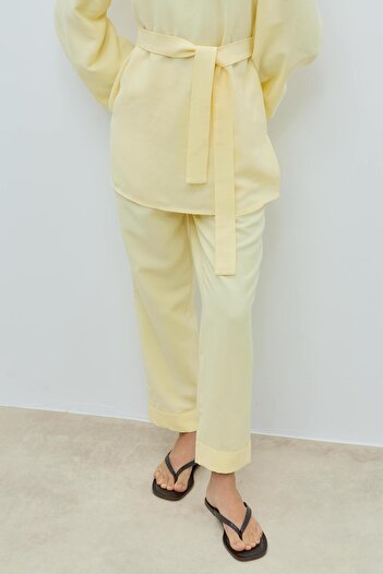 Mahal Bood Pile Detailed Tenzel Trousers