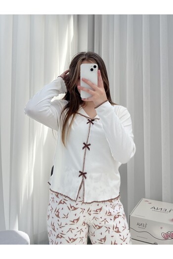 Lena Homewears Ecru Leaf Patterned Bow Detailed Pajama Set