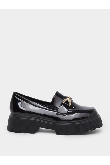 Styli Women Toggle Lace Up Sneakers