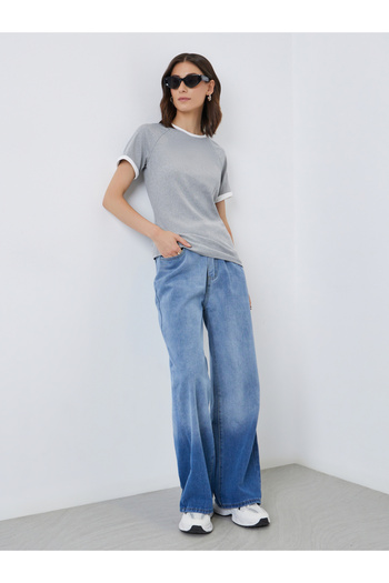 Styli Contrast Trim Ribbed Knit T-Shirt