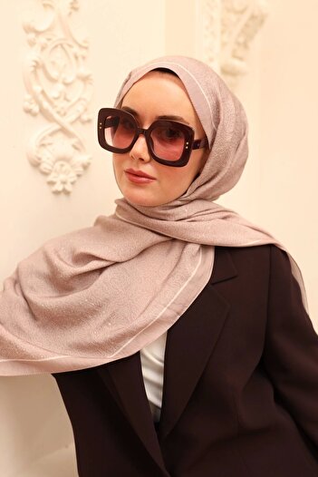 Silk Home Mayda Shawl - Powder-Cream