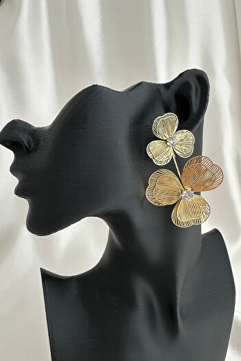Modex Wire Dot Single Stone Detail Clover Dangle Stud Earrings (6cm)