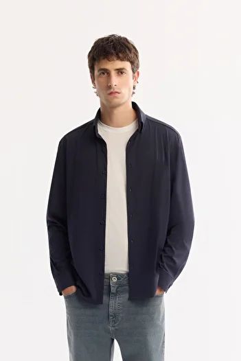 Avva Men's Regular Fit Navy Blue Easy-Iron Long Sleeve Shirt A52Y2107