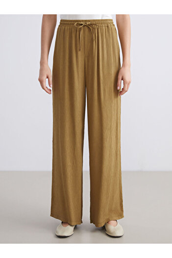 LC Waikiki Elastic Waist Textured Women's Trousers