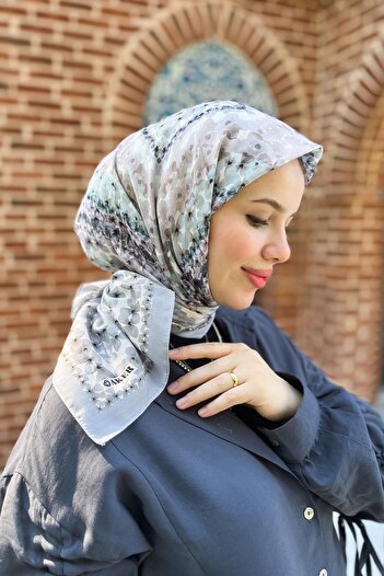 Aker Soft Touch Cotton Scarf - 7553229-006