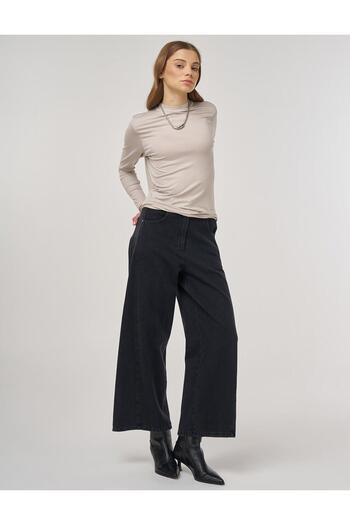 Kayra O-Neck Knitted Blouse Stone