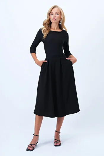 Trend Alaçatı Stili Women's Black Boat Neck Three Quarter Sleeve Pleat Detailed Double Pocket Midi Length Flared Dress Alc-X14359