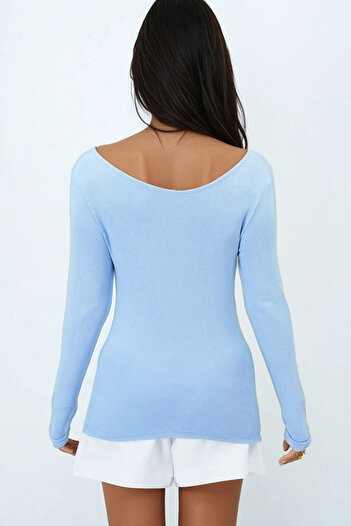 Trend Alaçatı Stili Kadın Bebe Mavi Kayık Yaka Basic Bluz Alc-X14395