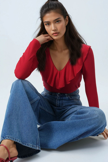 Trend Alaçatı Stili Women's Red V-Neck Flounced Soft Textured Blouse Alc-X14364
