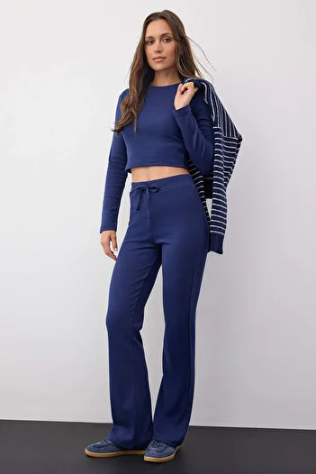 Trendyol Collection Wardrobe Essentials – Navy Blue Slim/Fitted Knitted Top and Bottom Set |   Twoaw26Au00008Au00008