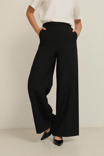 Setre Black Seam Detailed Pocketed Relaxed Fit Wide Leg Trousers