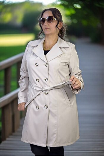 yagmurberen Wooden Button Detail Biblied Double-Breasted Women's Trench Coat in Medium Size