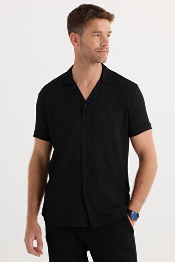 Tudors Men's Slim Fit Slim Fit Apaş Collar Waist Lace-Up Black Shirt Shorts Set