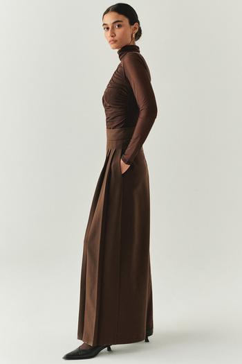 Exquise Pleated High Waist Wide Leg Regular Trousers with Pockets
