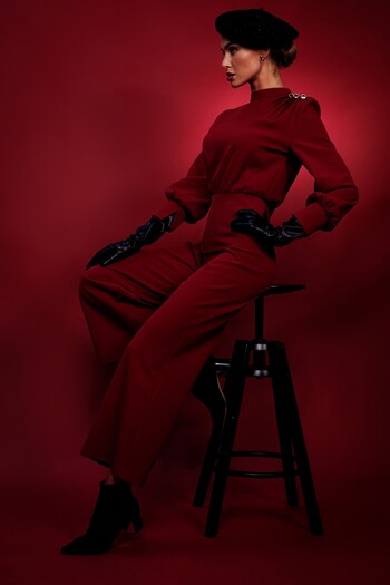 Made of Emotion Jumpsuit with stand-up collar and wide trousers