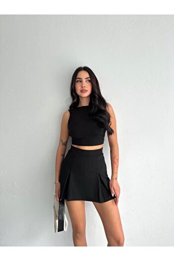 SuQ Women's Skirt with Shorts - Black