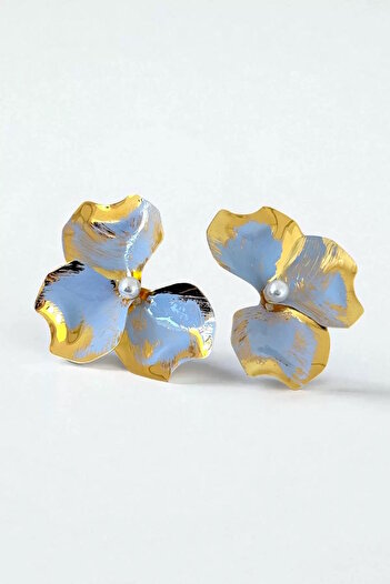 CAŞ DEKORASYON Gold Color Flower Figured Pearl Earrings (Pair)