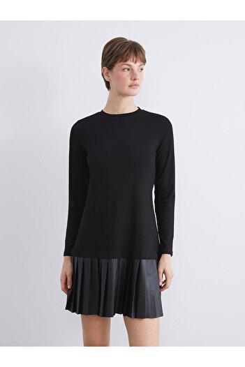 LC Waikiki Crew Neck Pleated Mini Dress
