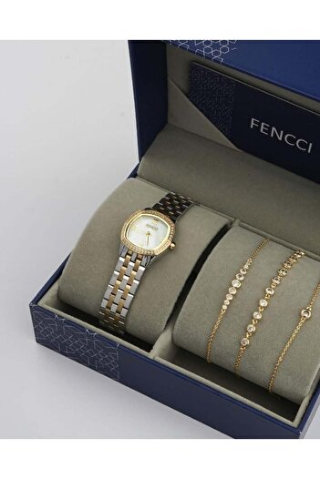 Arkaan A luxurious women's gift for all your occasions