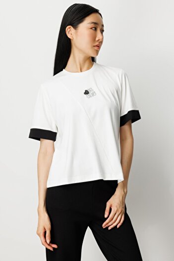 ON Zero Neck Blouse with Stones on the Front