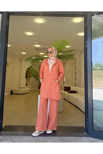 Hare Butik Softova Hooded Cap