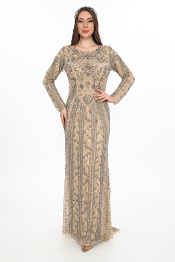 GATSBYLADY LONDON Laila Maxi – Nude Embellished Modest Evening Gown
