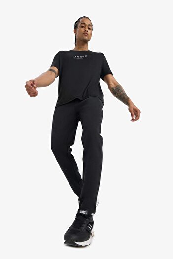 DeFacto DeFactoFit Slim Fit Sporcu İnce Jogger Eşofman Altı Dar Kesim Fermuarlı Basic Düz Standart Paça S330