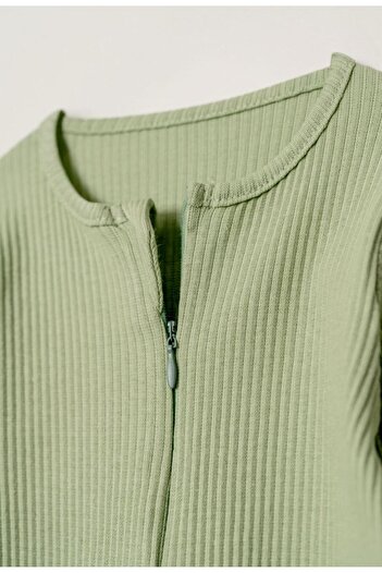 Bubito Full Footed Cotton Baby Romper with Hidden Zipper-Green