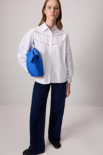 Touché Privé Fisto Detail Shirt