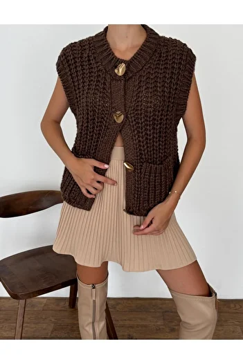 yeditepe fashion Gold Buttoned Pocket Bellor Knitwear Vest Brown