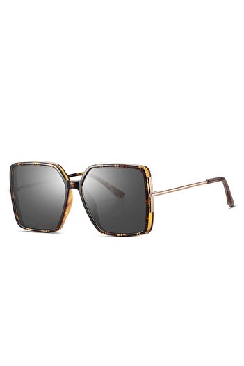 Arkaan Attractive sunglasses