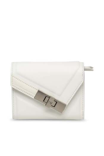 Steve Madden Women's Boyer White Wallet